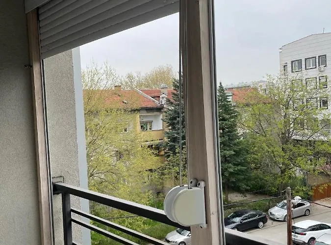 Apartment Ruzveltova 44 *