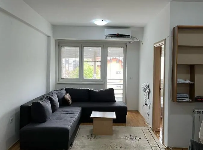 Apartment Ruzveltova 44 *