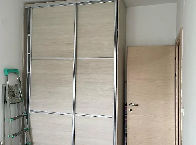 Apartment Ruzveltova 44 *