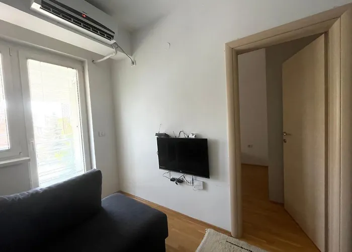 Ruzveltova 44 Apartment Skopje